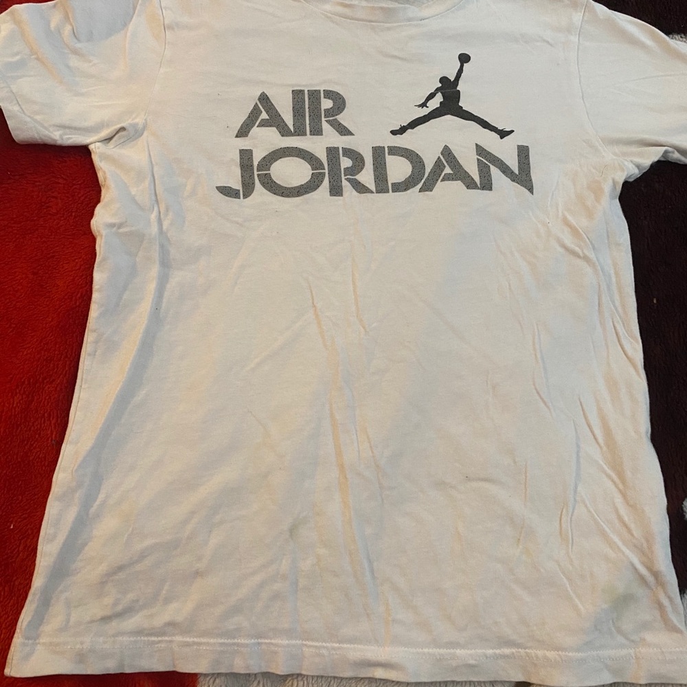 Top air jordan size L